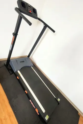 Esteira para corrida e caminhada fitness (aceito cartão )