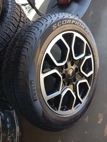 Roda original da Ranger limited Plus aro 20/ Pneu novo Pirelli Scorpion 