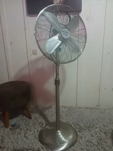 Ventilador De Coluna Britânia Turbo Inox