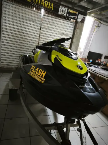 Lindo jet sky see doo 230 2020