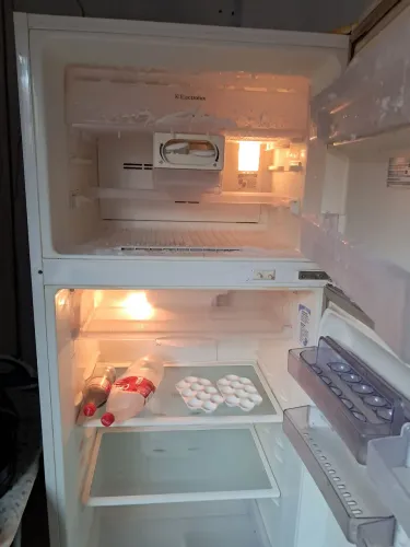 Geladeira Electrolux bem conserva