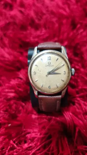 Relógio Ômega vintage calibre 420