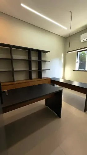 Escritório para aluguel tem 4 metros quadrados em Jóquei - Teresina - PI