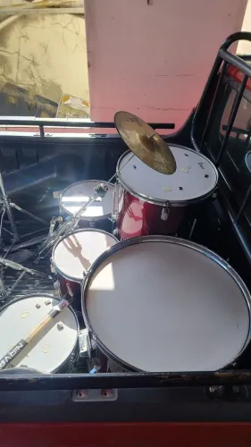 Oportunidade Bateria Ótimo Preço