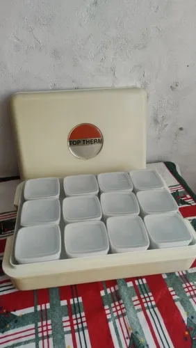 Maleta TOPTERMY com 12 potinhos(não tem o termômetro)