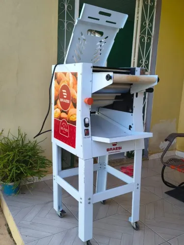 Modeladora De Pães