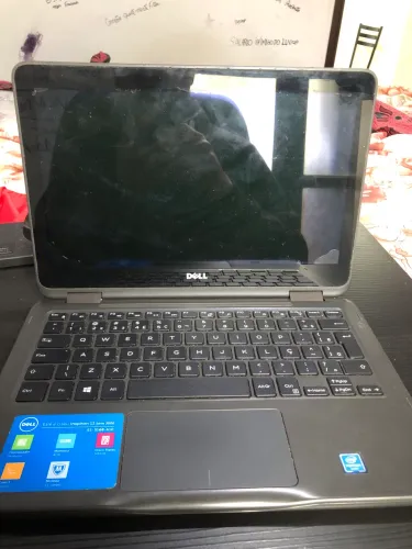 Notebook DELL Inspiron 11