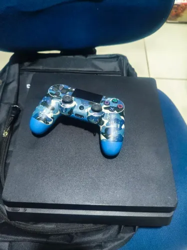 Ps4 com defeito+ controle.