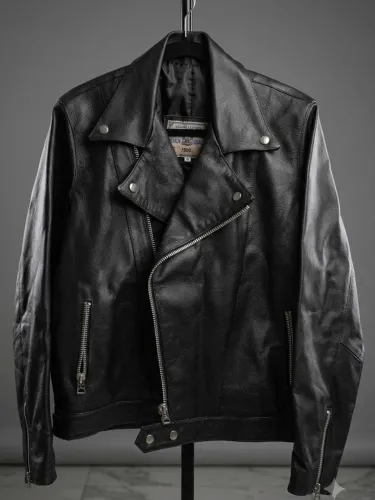 Jaqueta de Couro Legítimo Kebek - Modelo Biker Clássico (Unissex)