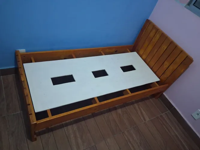 1 Cama infantil + 1 colchão