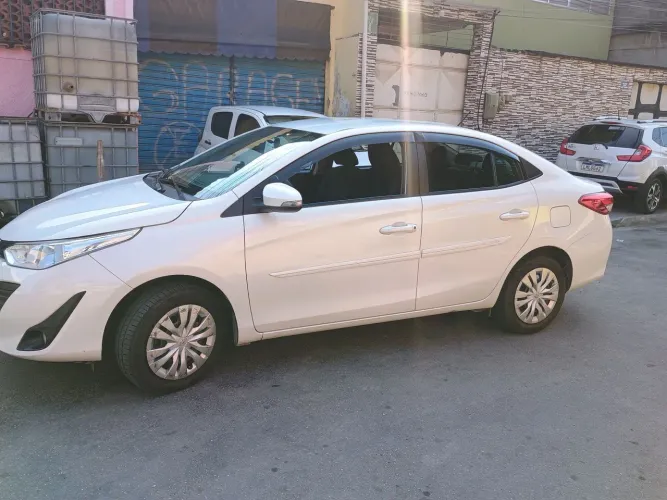 Toyota Yaris XL Sedan 1.5 Flex 16V 4P Aut. 2020