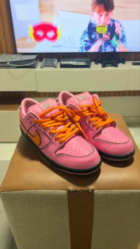 Tênis Nike Dunk SB powerpuff girls 