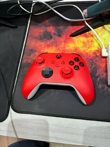 Controle Xbox series x s e pc vermelho