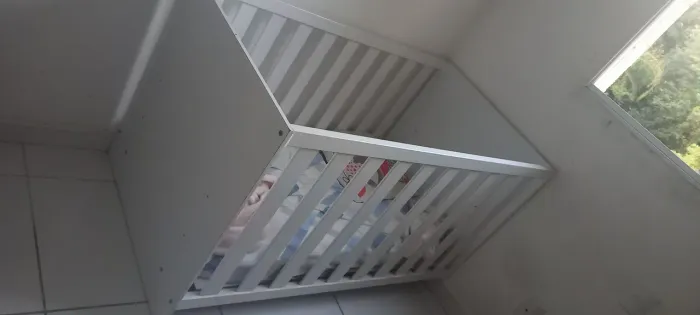 BERÇO COM COLCHÃO DESAPEGO OPORTUNIDADE