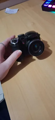 Câmera digital GE x400