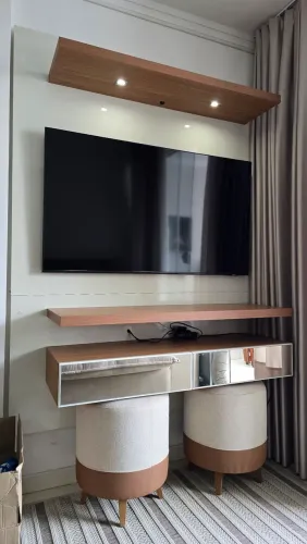 Vendo painel de TV até 60 polegadas