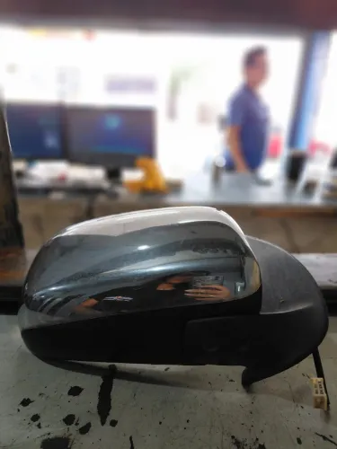 Retrovisor lado direito Hilux