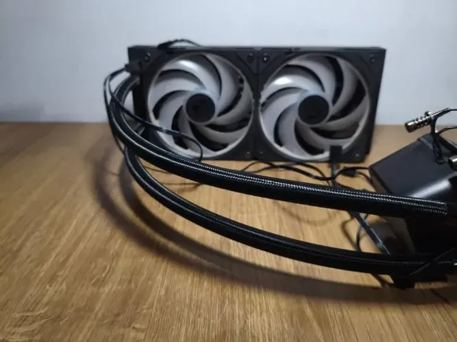 Water Cooler MSI 240mm