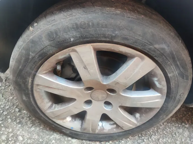 Vendo duas rodas aro 16 do Peugeot 408 