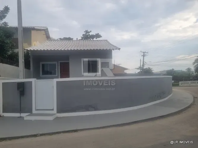 Preço e Localização Imbatíveis: Casa de 2 Qts a 250m da Lagoa *PT02
