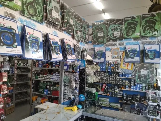 VENDO LOJA DE MOTO PEÇAS E ACESSÓRIOS SEM OFICINA ESPECIALIZADO VENDAS ON-LINE ( ANTIGA )
