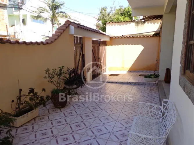 Casa de Condomínio à venda com 200,00m² e 3 quartos em Jacarepaguá, Rio de Janeiro - rj