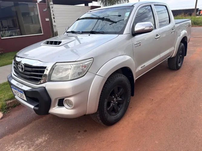 Toyota Hilux CD SRV D4-d 4X4 3.0 TDI Dies 2012