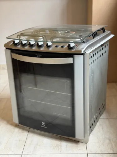Fogão Electrolux embutir 4 Bocas - Tripla chama, Grill