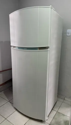 Geladeira Consul Superfreezer 