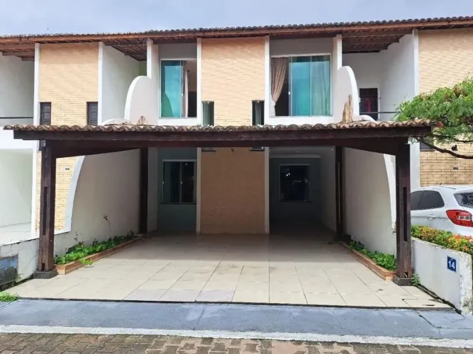 Casa com 3 quartos/suítes com 02 vagas na Maraponga, próximo ao restaurante Rancho do Poço