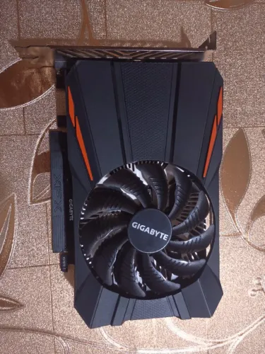 GTX 1050 TI (Usada)