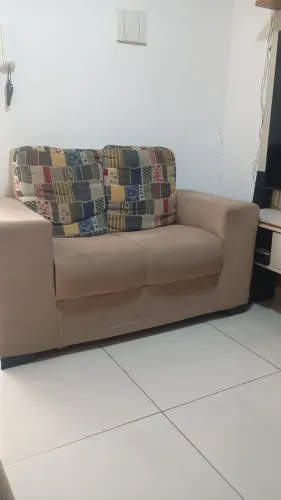 Sofá 2 lugares