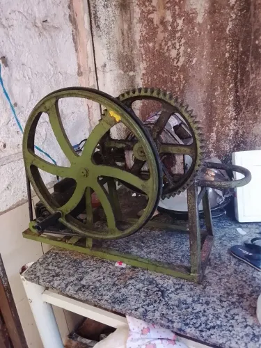 Vendo moinho de cana