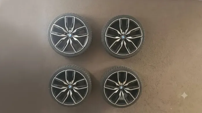 Jogo 4 Rodas Originais BMW Style 718M Aro 20" + Pneus 225/35R20