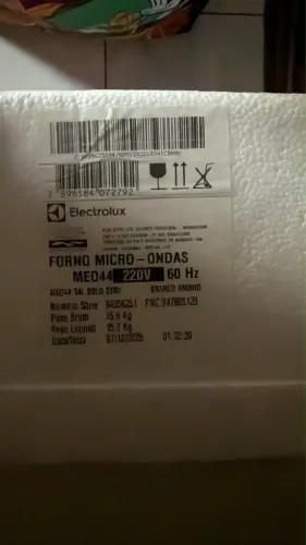Microondas Electrolux 34L Novo