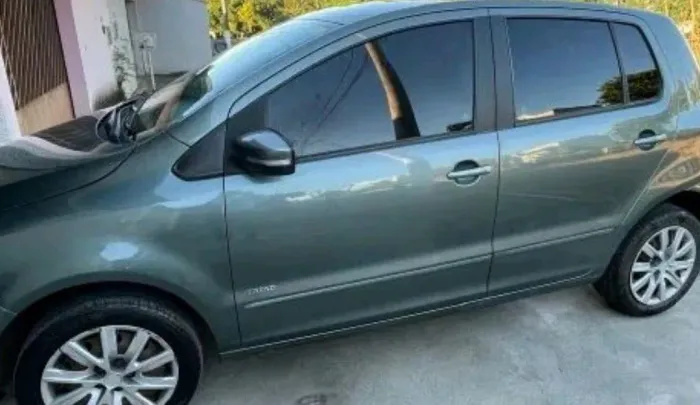 Volkswagen Fox 1.0 MI Total Flex 8V 5P 2012
