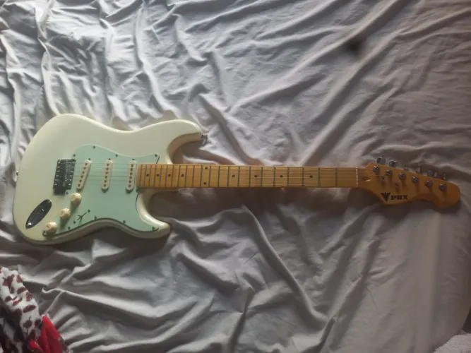 Guitarra PHx st2 vintage
