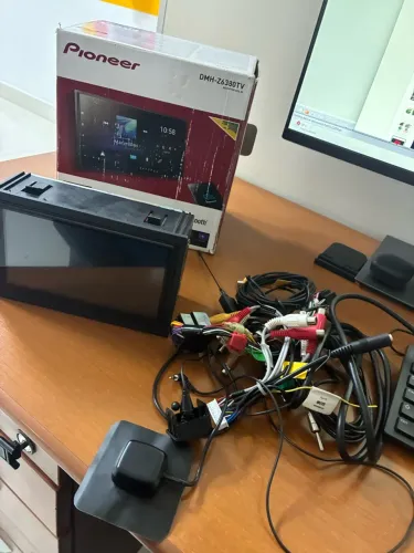 Multimídia Pioneer DMH-Z6380TV