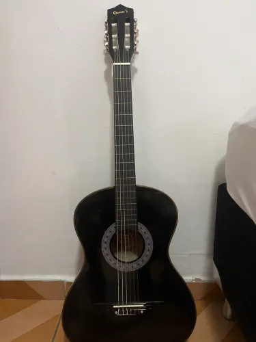 Violão Queens