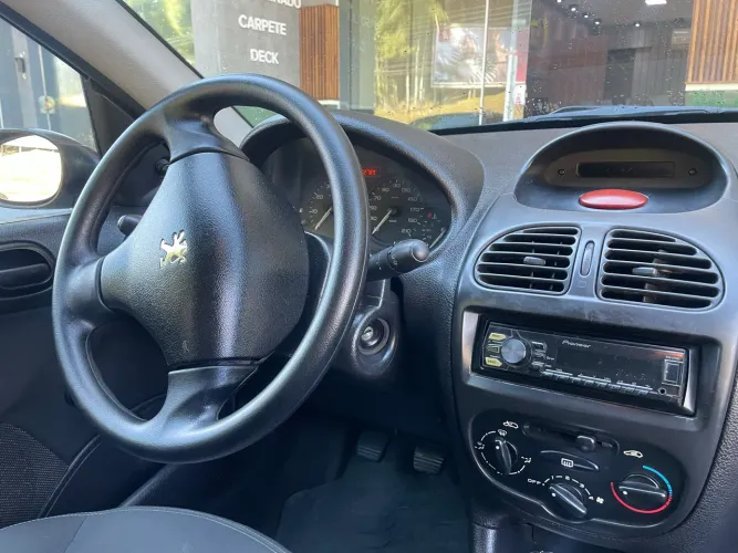 Peugeot 206 Sensation 1.4 Flex 8V 5P 2008