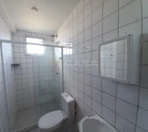 Apartamento com 1 quarto, 50 m² de 1 quarto à venda na Glória Porteira fechada