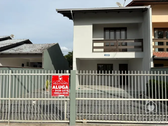 Sobrado Geminado para locação no Vila Nova