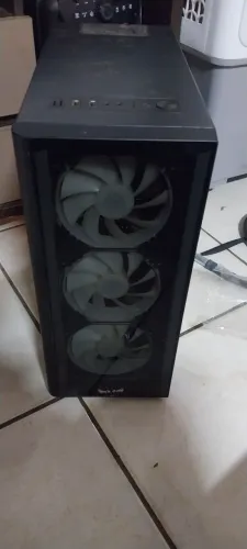 Vendo pc amd4 só falta memória ram