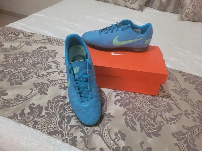 Chuteira Nike Beco 2 TF