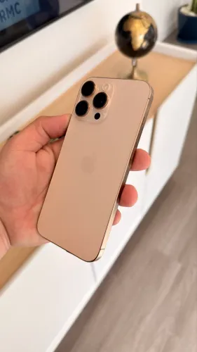 iPhone 16 Pro Max 256gb Desert - Promoção