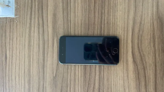 iPhone 8 64gb