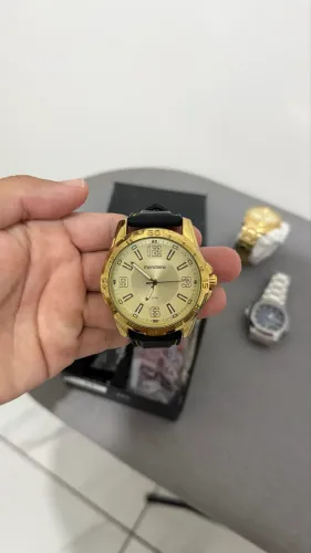 Relógio mondaine 