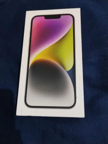 Caixa vazia de iPhone 14