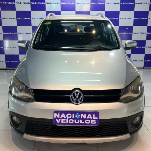 Volkswagen Crossfox 1.6 MI Total Flex 8V 5P 2011