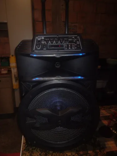 CAIXA DE SOM TRC 5550 AMPLIFICADA